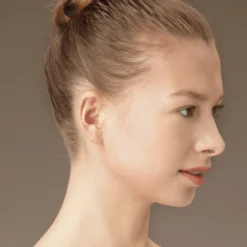 Revlon Ballerina Bun Chignon Dome