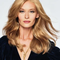 Raquel Welch No Doubt - Topper HAIRPIECES