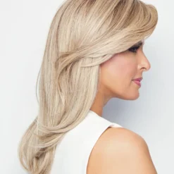 Raquel Welch Spotlight